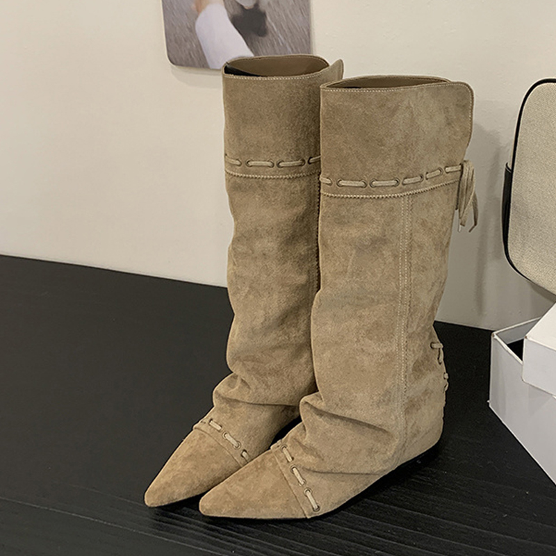Vintage Style Women Fashion - Liyke Sepatu Bot Setinggi Lutut Berenda