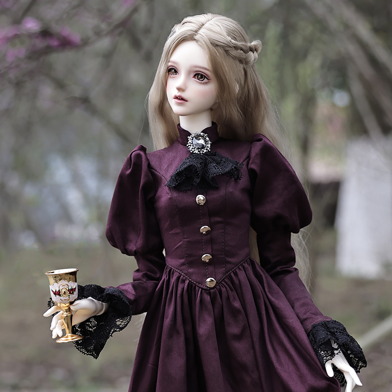 Vintage Fashion Tv - Boneka Elina BJD 1/3 Wanita Elegan