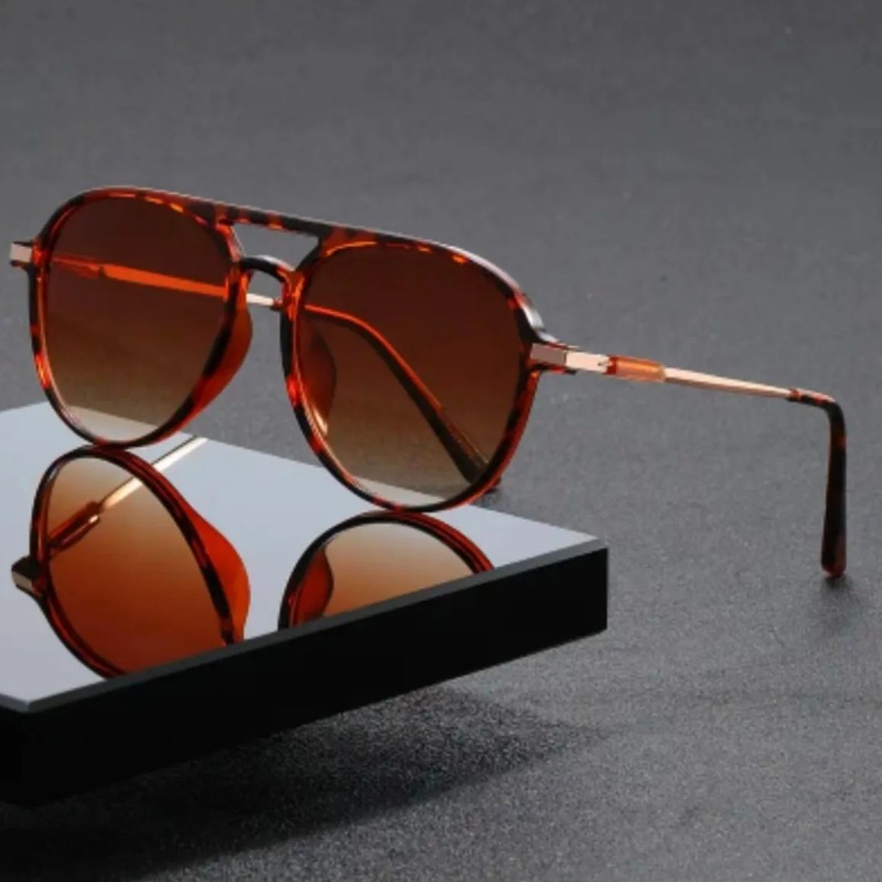 Vintage Fashion Images - 1 Buah Kacamata Hitam Pilot Antik