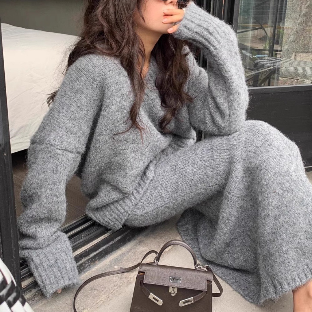 V Vintage Fashion - Set Sweater Rajut Vintage Rok Wanita