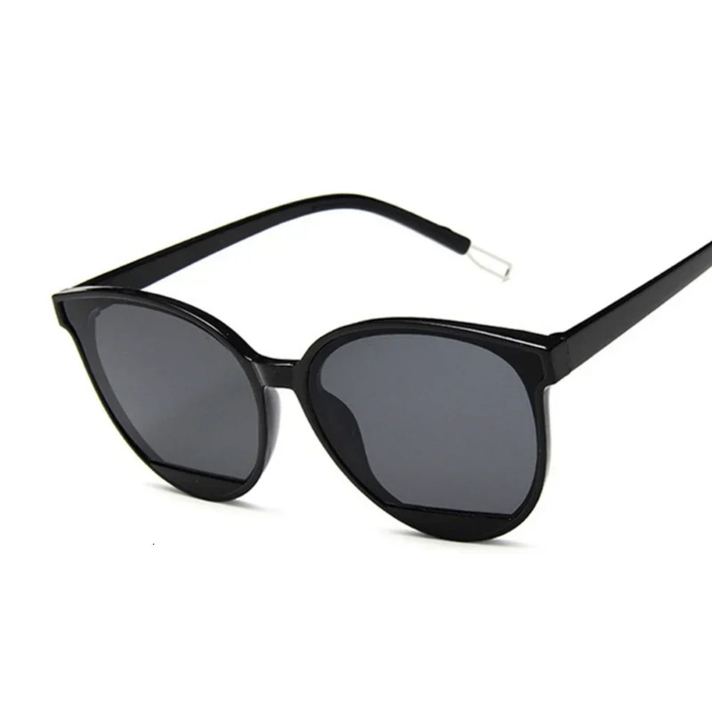 Kacamata Hitam Modis Keluaran  - Vintage Fashion Girl ulasan dan harga