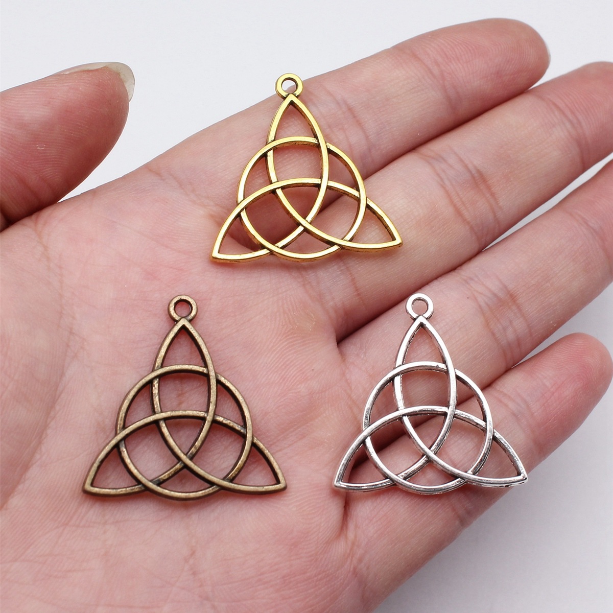 Liontin Simpul Penyihir Celtic - Vintage Fashion Earrings ulasan dan harga